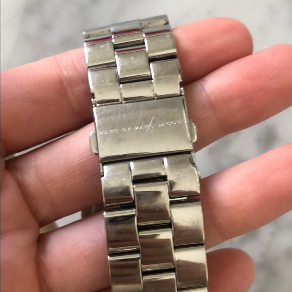 Marc by Marc Jacobs Amy Collection Watch - Picture 4 of 7